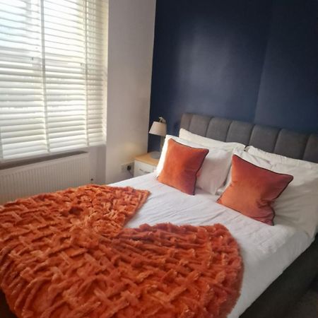 Apartament Brondesbury Arms Londyn Zewnętrze zdjęcie