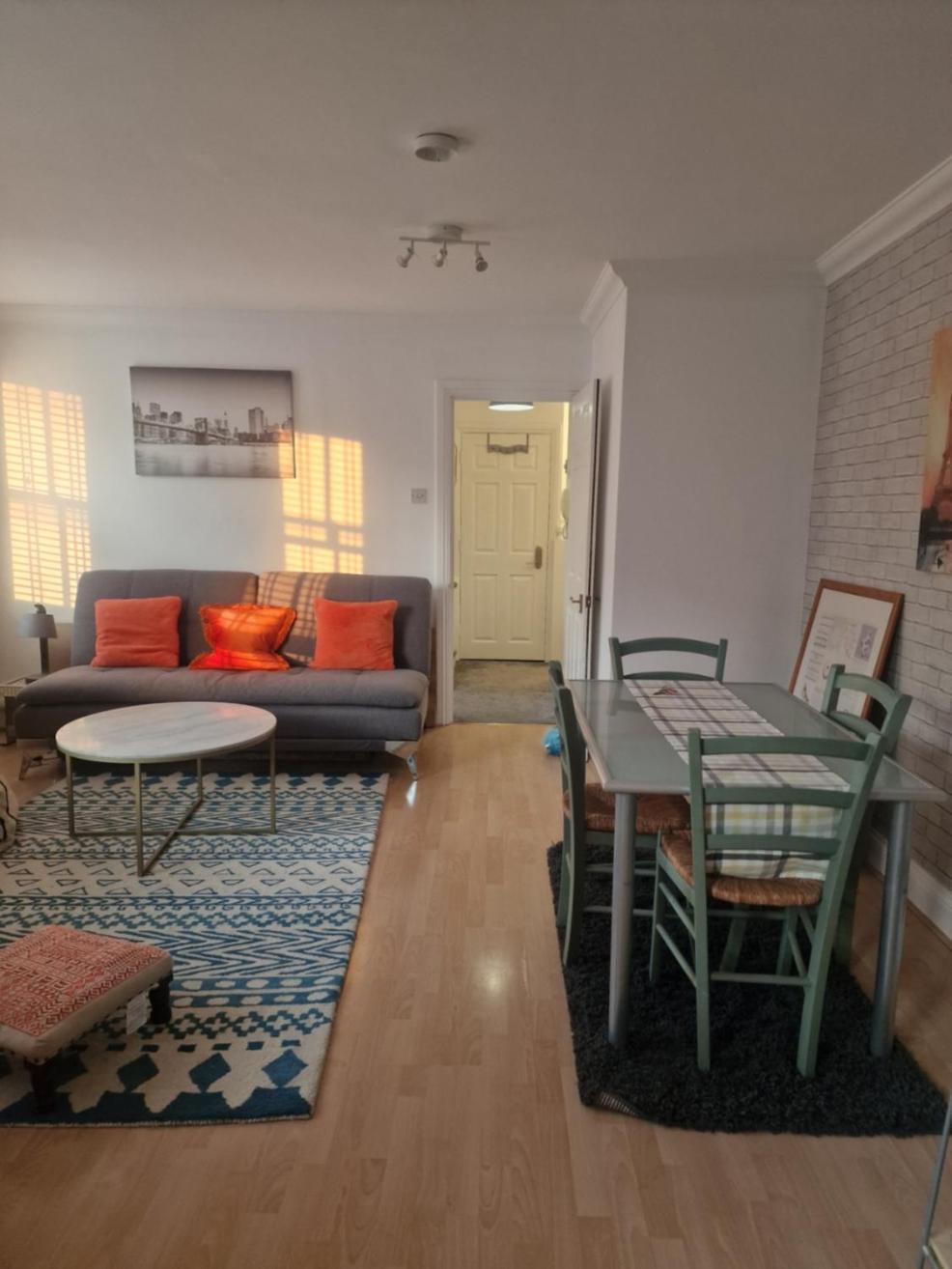 Apartament Brondesbury Arms Londyn Zewnętrze zdjęcie